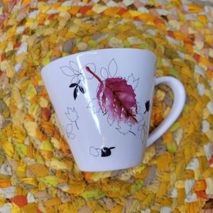 Starbucks 2007 Leaf Print Mug‎